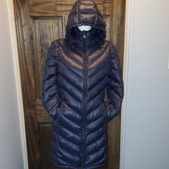 Calvin Klein Jackets & Blazers - Calvin Klein down packable puffer